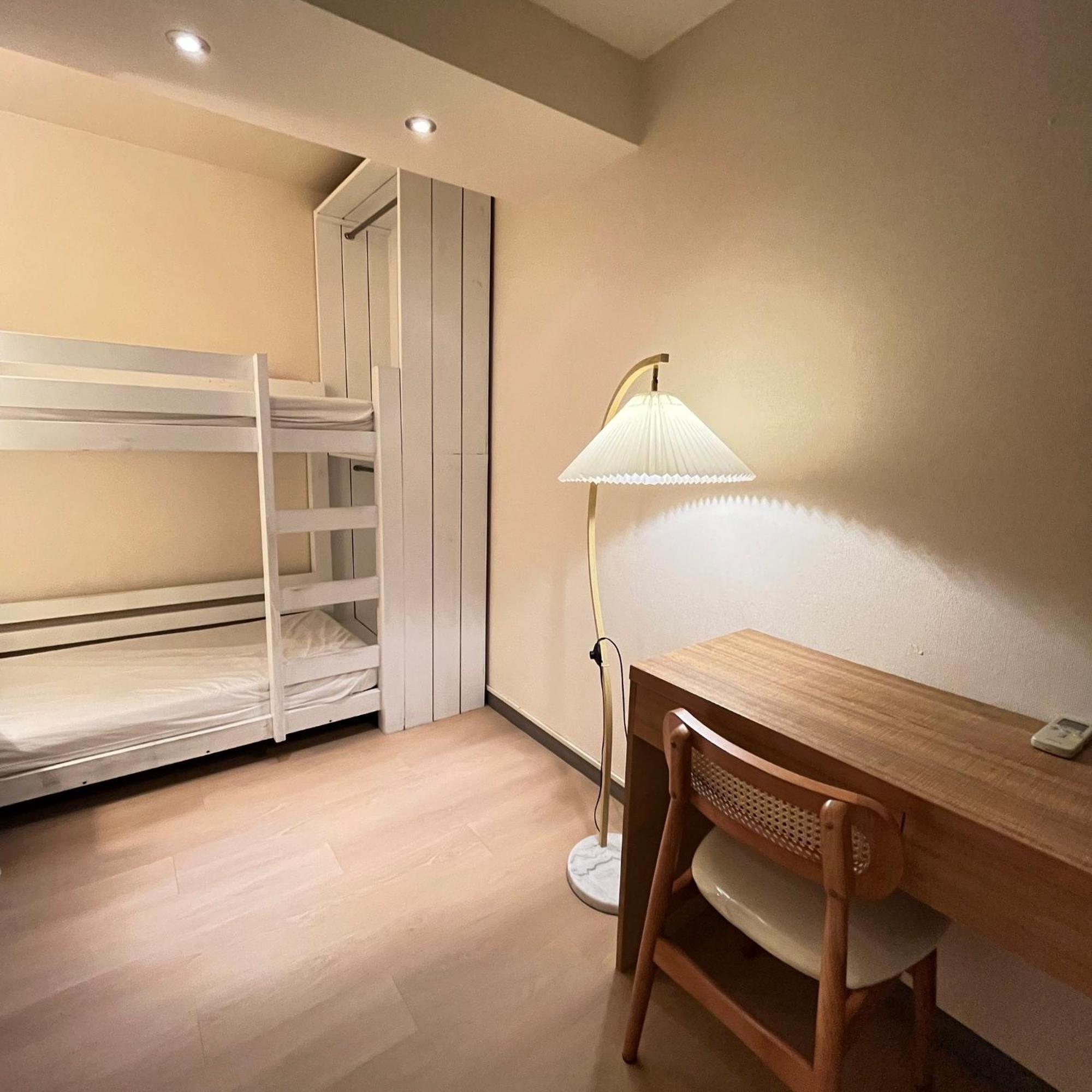 Cat Tail Pocket Inn Taipei Exterior photo