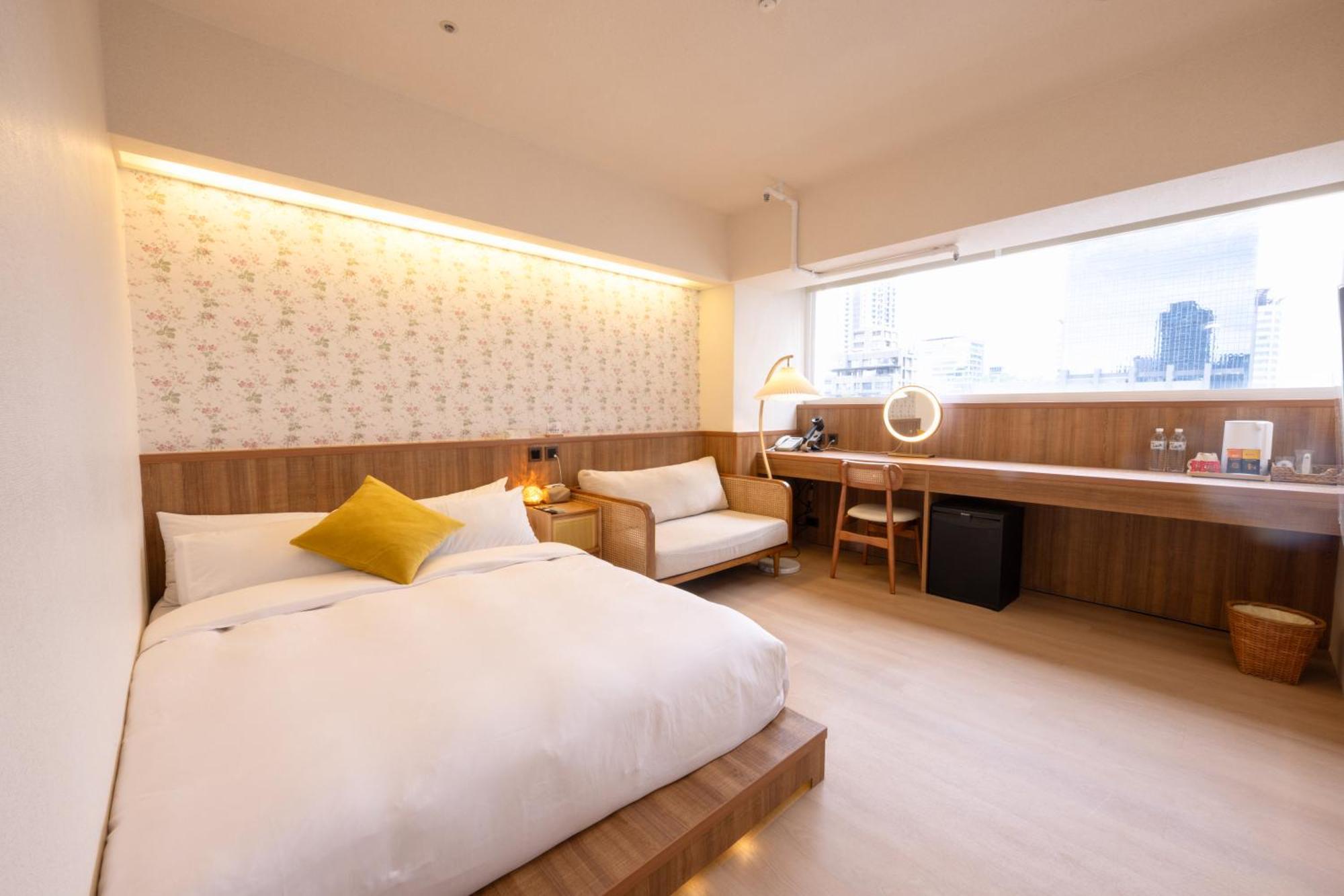 Cat Tail Pocket Inn Taipei Exterior photo