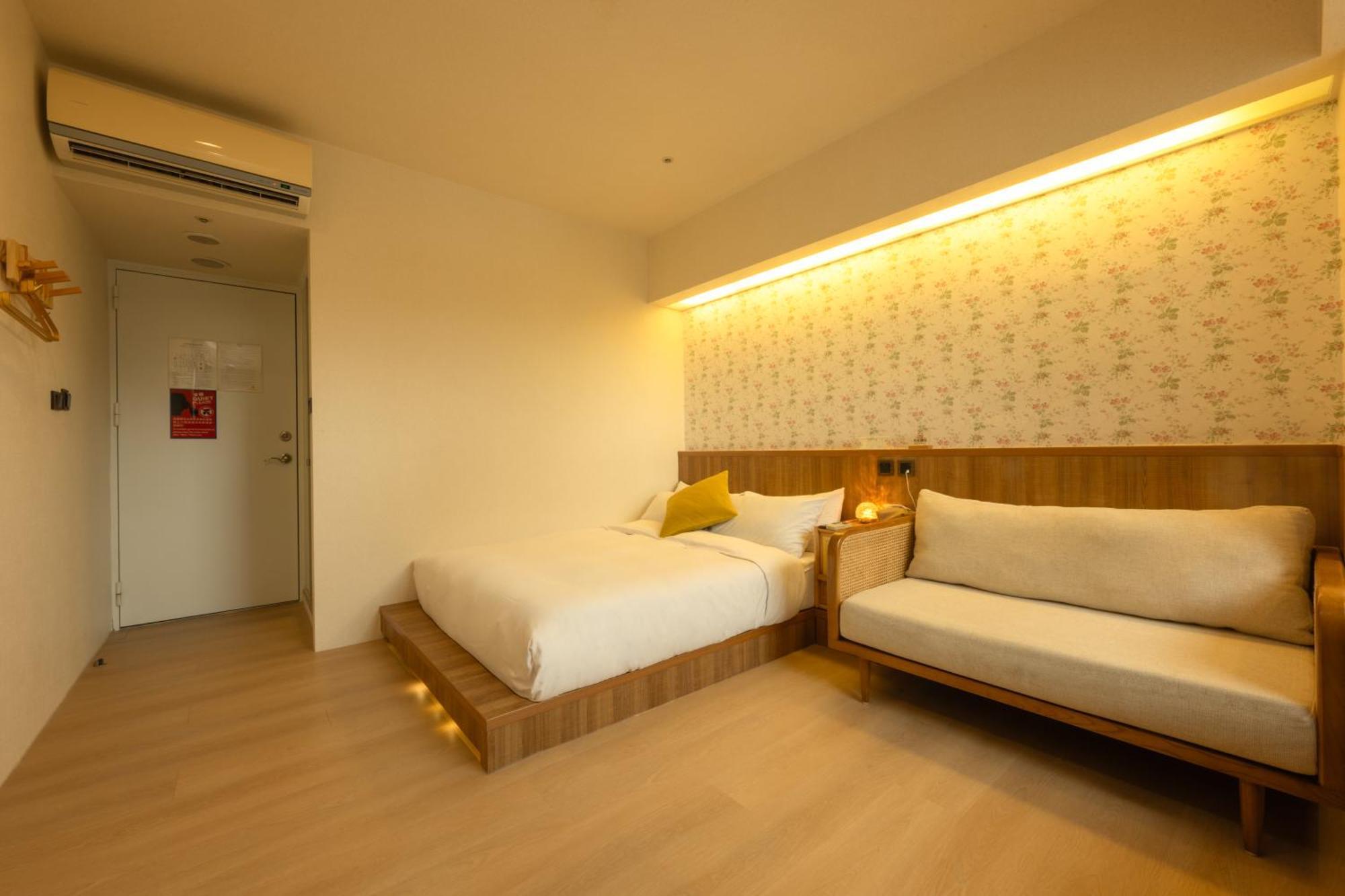 Cat Tail Pocket Inn Taipei Exterior photo
